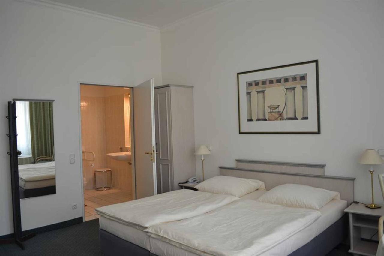 Hauptallee Appartements Bad Pyrmont Buitenkant foto